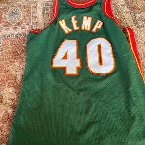 Shawn Kemp Seattle SuperSonics Jersey. Mitchell and Ness